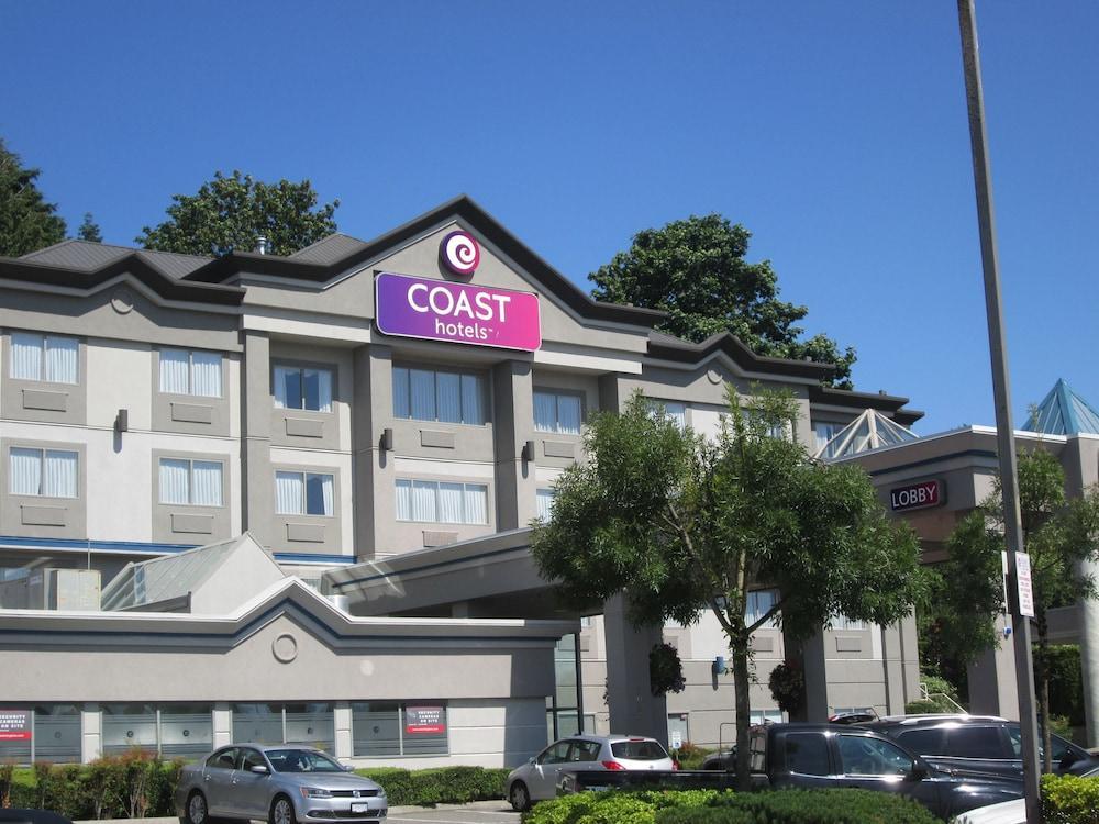 Coast Abbotsford Hotel & Suites Bagian luar foto